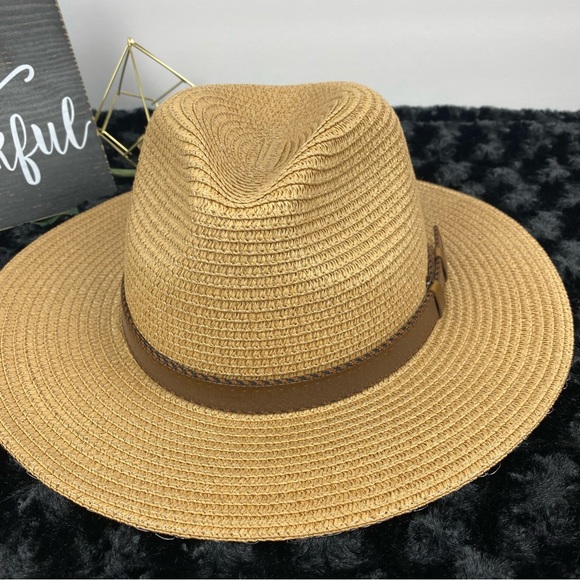 Paper Sun Hat - Picture 4 of 9